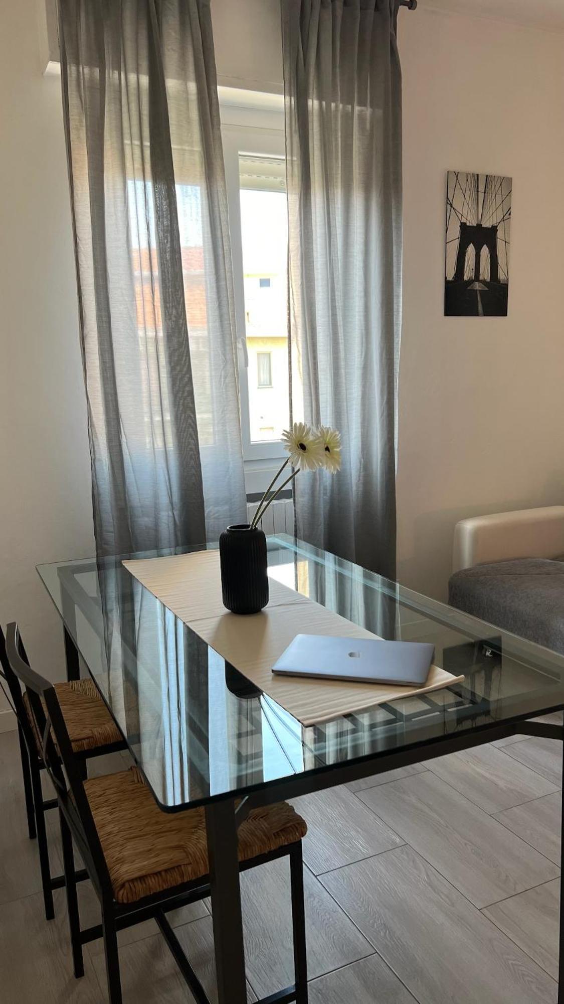 Ferienwohnung Rafael Milano - 10 Min From Linate Airport, Centrale Fs, Ospedale San Raffaele Exterior foto